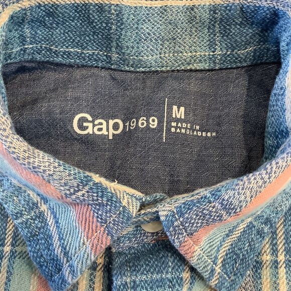 GAP Men’s Medium Shirt Blue Pink Plaid Long Sleeve Button Up Cotton Flannel - Picture 4 of 13